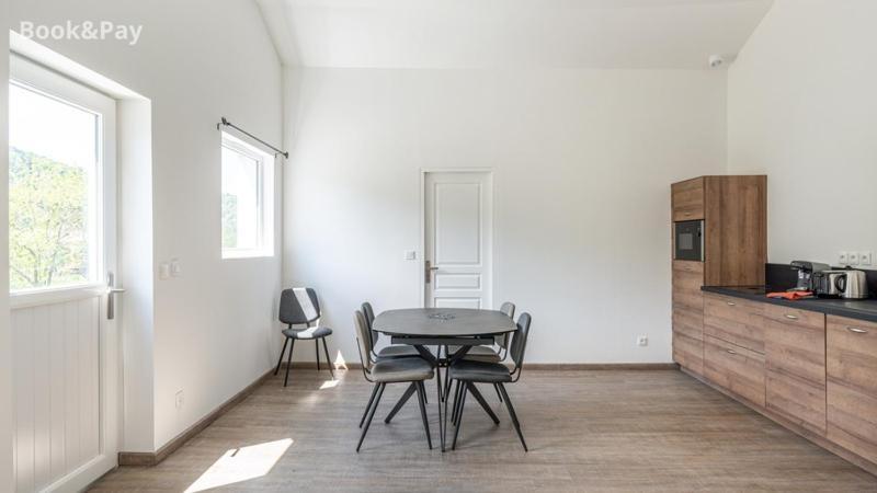 Camping De La Seine Jumièges Eksteriør billede